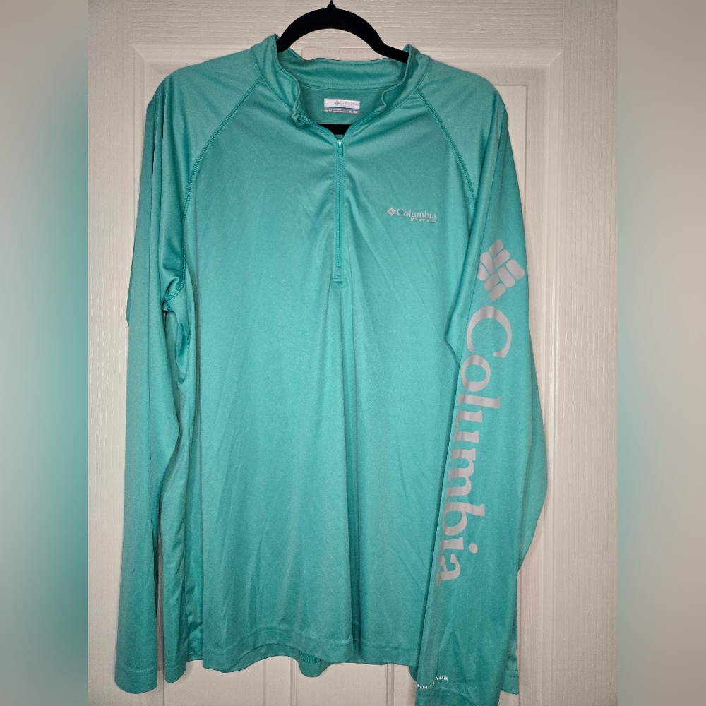 Columbia Teal Long Sleeve Shirt